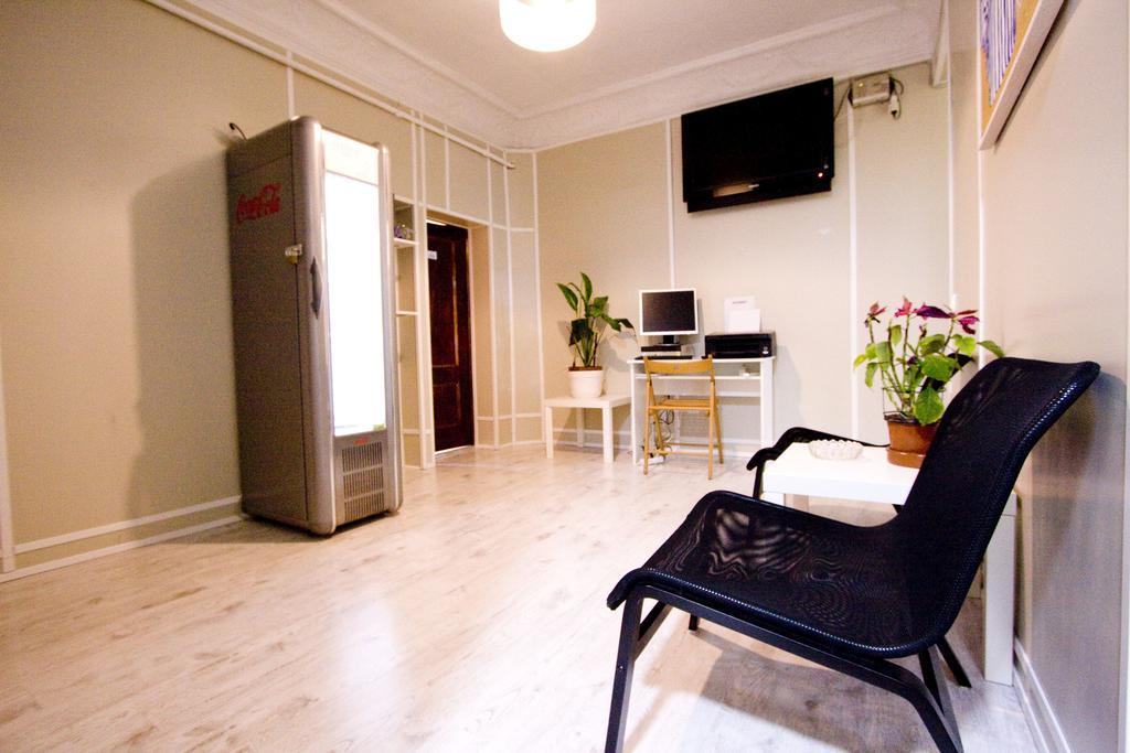 Hostal Trevinca Madrid Eksteriør bilde