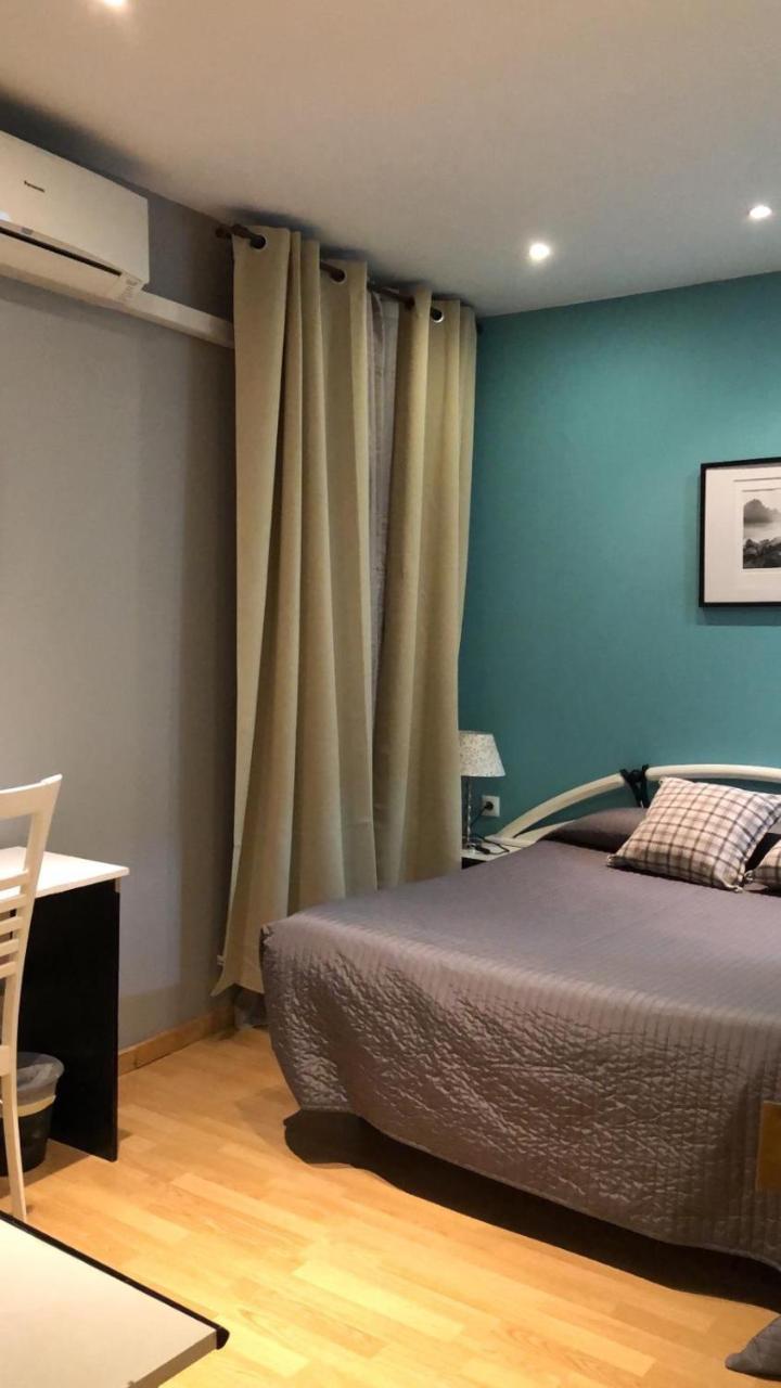 Hostal Trevinca Madrid Eksteriør bilde